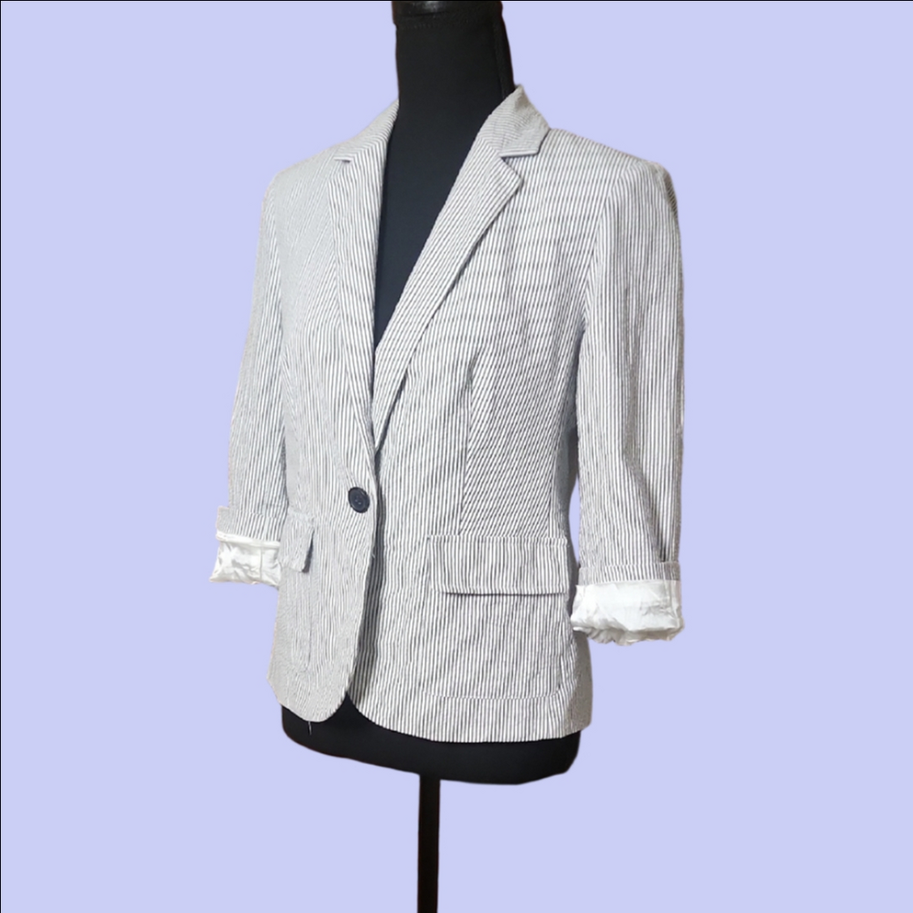 Banana Republic Cropped Single Button Blazer, Size 6